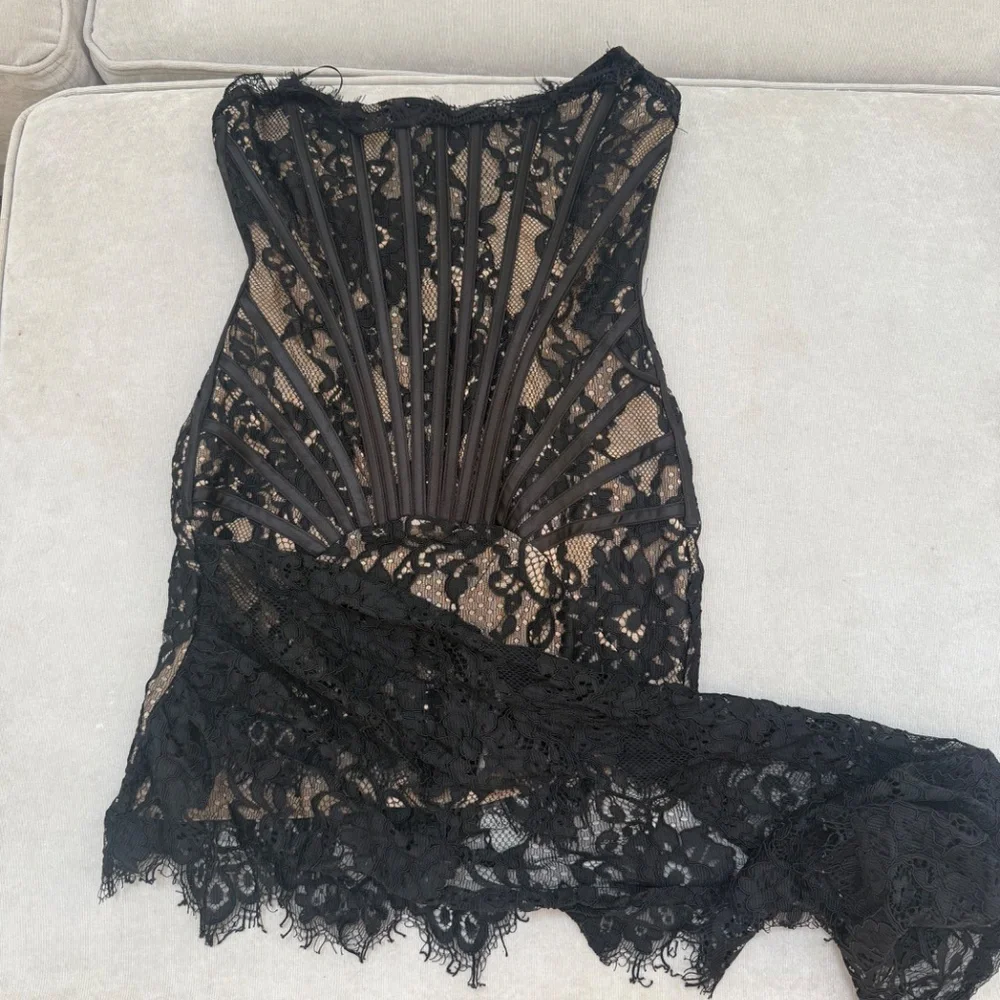 Heiress Beverly Hills dress - Picture 2 of 3